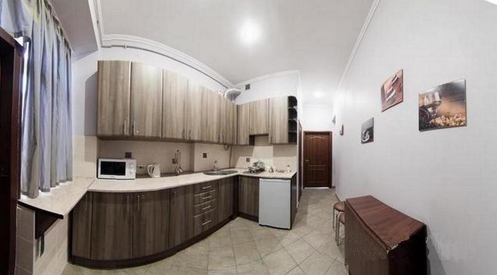 Apartment On The Center Of Lviv Eksteriør bilde